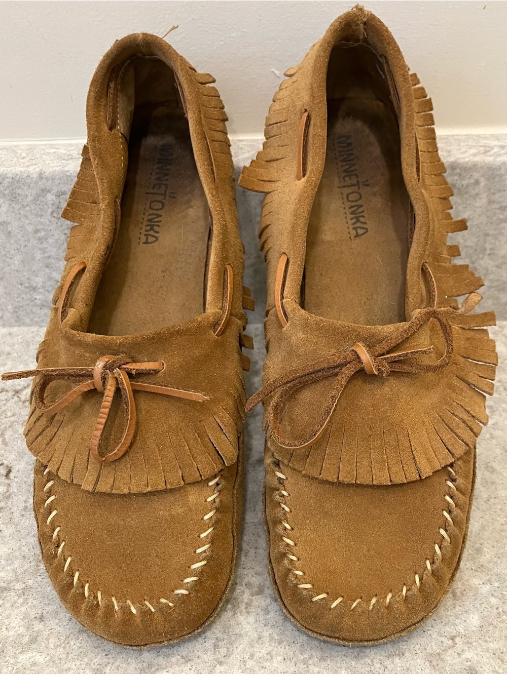 MINNETONKA BROWN MOCCASINS 6 1/2